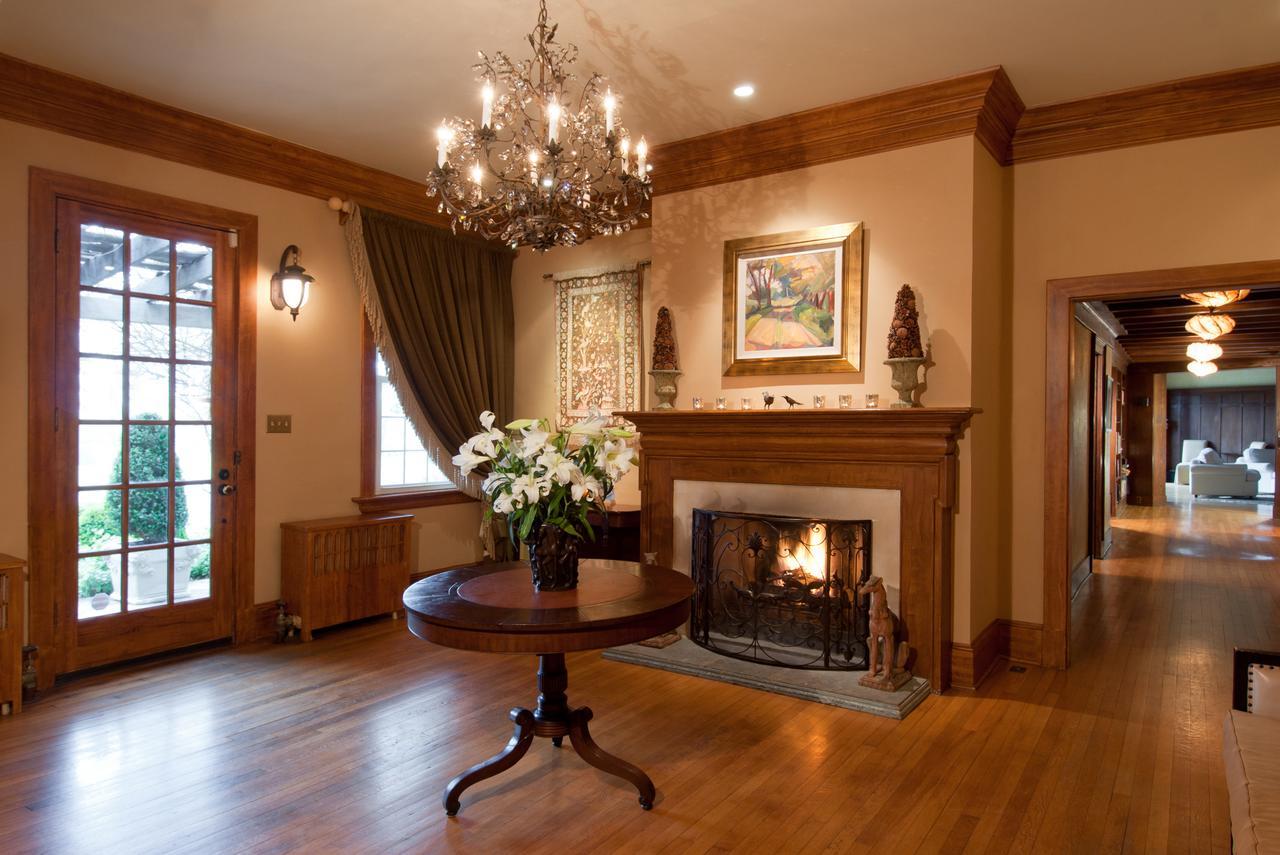 Glen Gordon Manor Bed & Breakfast Huntly Exterior photo